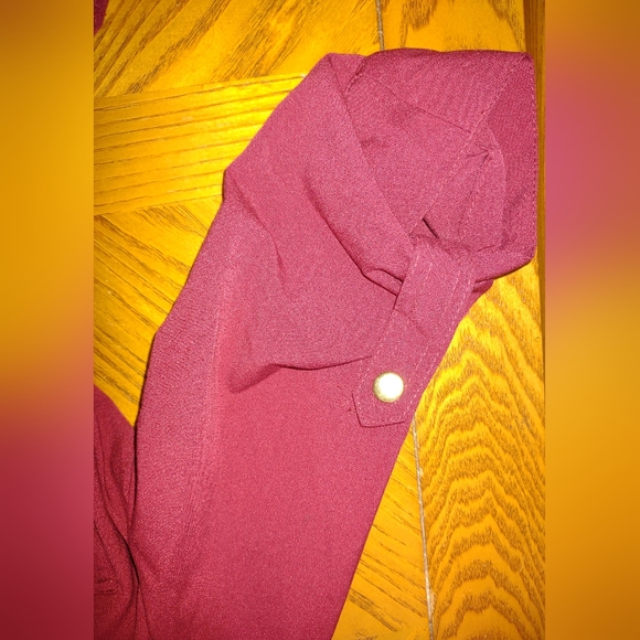 Sharagano Burgundy button zipper tie dress - Picture 2 of 8